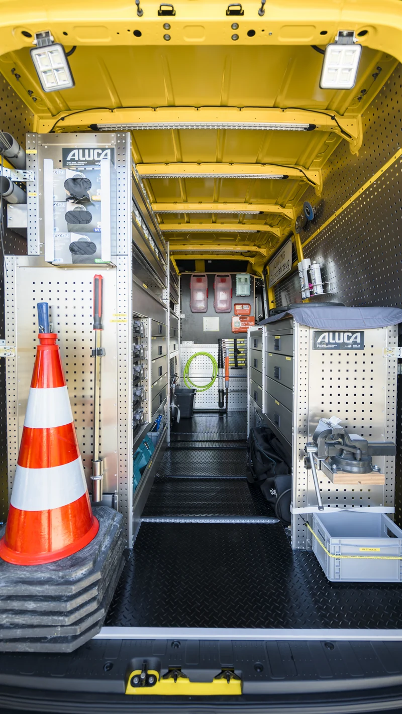 Kemeny KFZ-Hilfe Servicefahrzeug Motiv